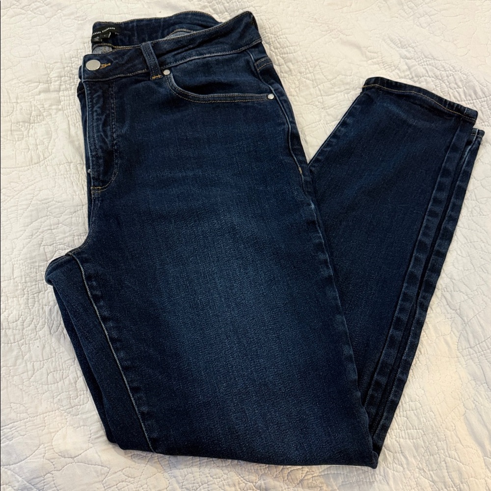 Universal Standard Joni High Rise Curve Skinny 32”